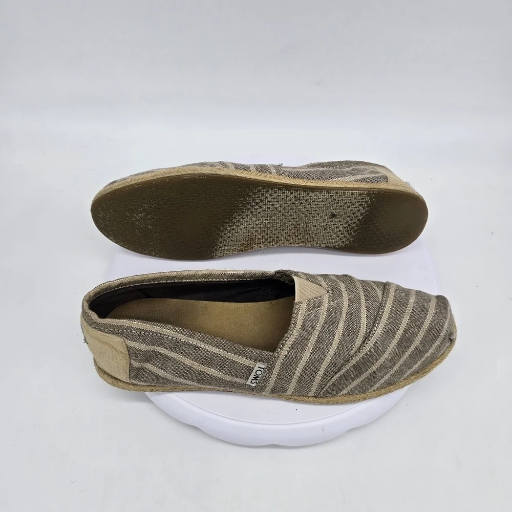 Toms Shoes Women's 10 Gray Striped Canvas Espadrille Flat Casual